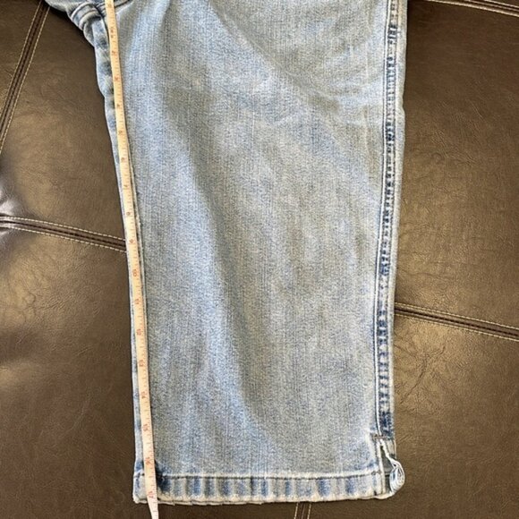 5ive Jungle & Co Women's Jean Shorts (14) - Picture 8 of 10